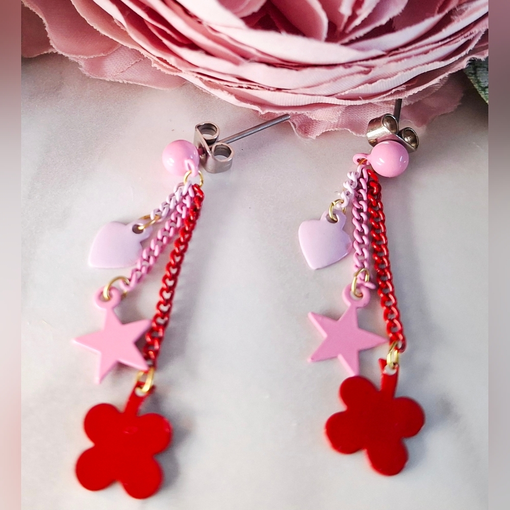 Vintage 80s 🌟💜🌸Colorful Shape Dangle Earrings
